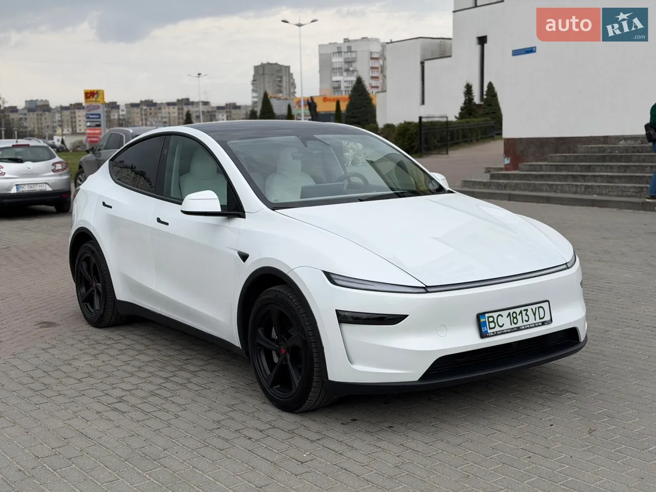 2024 Tesla Model Y - мініатюра 14