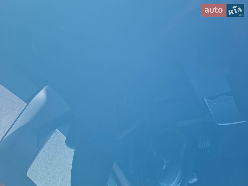 Позашляховик / Кросовер Tesla Model Y 2024 в Хмільнику фото 13 Позашляховик / Кросовер Tesla Model Y 2024 в Хмільнику