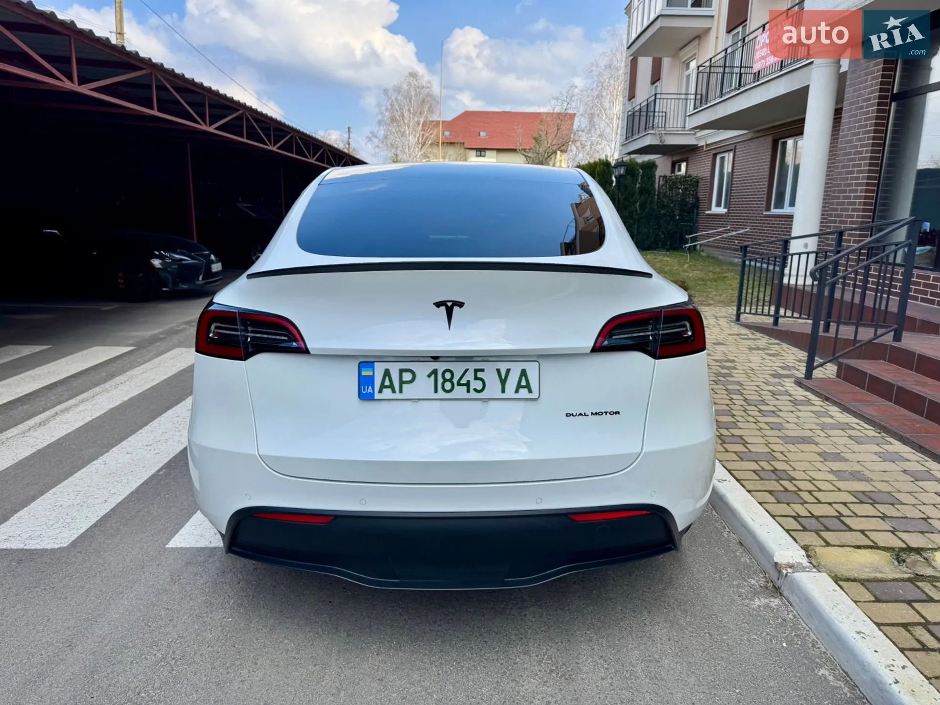 2022 Tesla Model Y - мініатюра 8