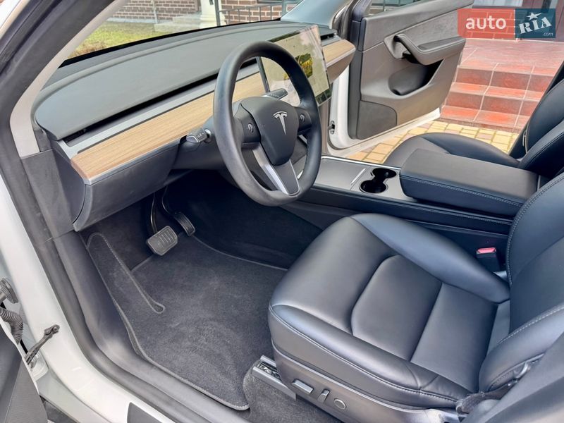 Внедорожник / Кроссовер Tesla Model Y 2022 в Запорожье фото 20 Внедорожник / Кроссовер Tesla Model Y 2022 в Запорожье