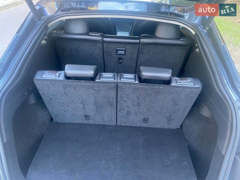 Позашляховик / Кросовер Tesla Model Y 2023 в Києві