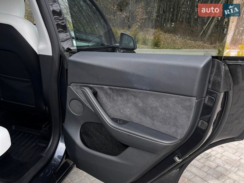 Внедорожник / Кроссовер Tesla Model Y 2024 в Виннице фото 5 Внедорожник / Кроссовер Tesla Model Y 2024 в Виннице