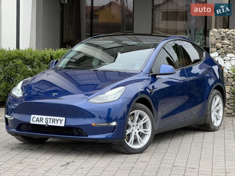 Tesla Model Y 2020