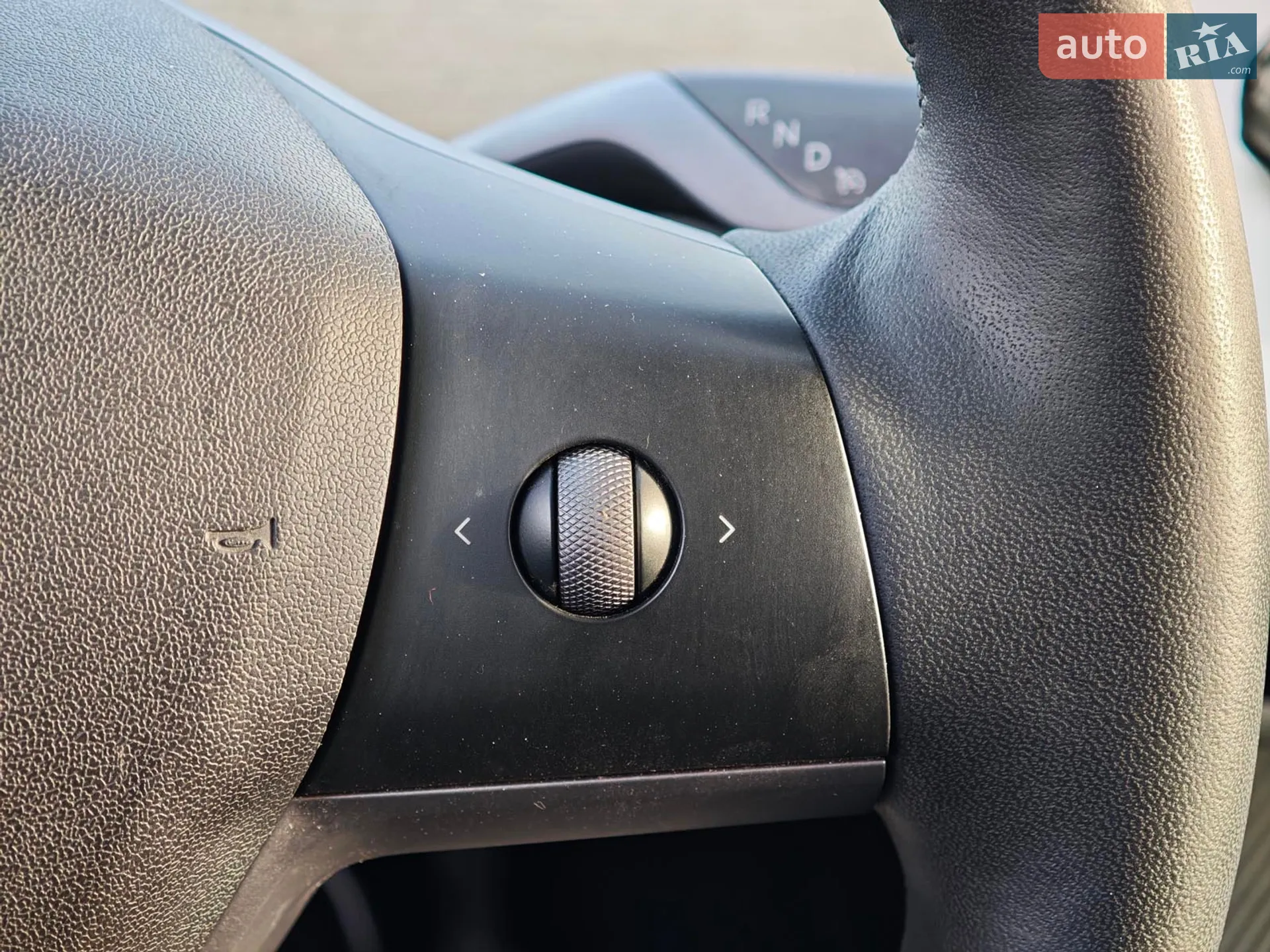 2020 Tesla Model Y - мініатюра 23