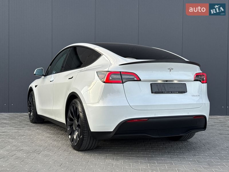 Позашляховик / Кросовер Tesla Model Y 2022 в Луцьку