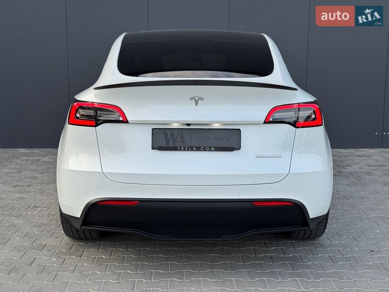 Позашляховик / Кросовер Tesla Model Y 2022 в Луцьку
