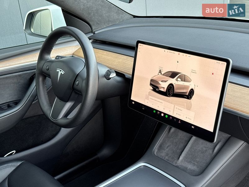 Позашляховик / Кросовер Tesla Model Y 2022 в Луцьку