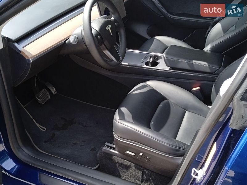 Позашляховик / Кросовер Tesla Model Y 2021 в Львові фото 9 Позашляховик / Кросовер Tesla Model Y 2021 в Львові