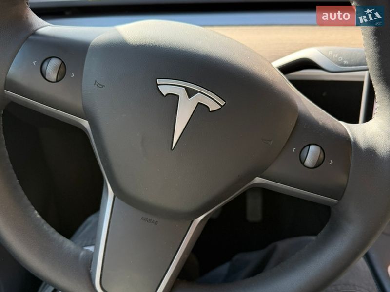 Внедорожник / Кроссовер Tesla Model Y 2021 в Владимирце