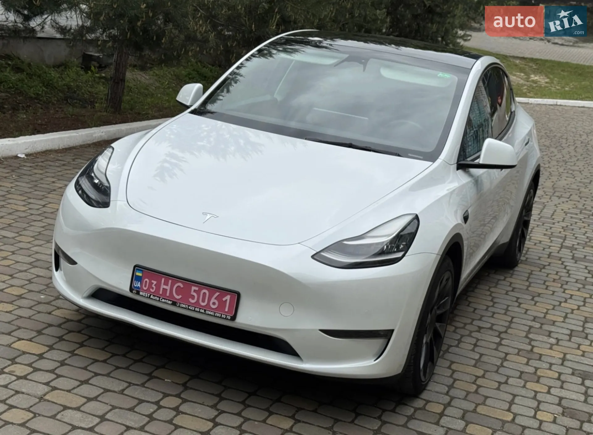 2021 Tesla Model Y - мініатюра 4