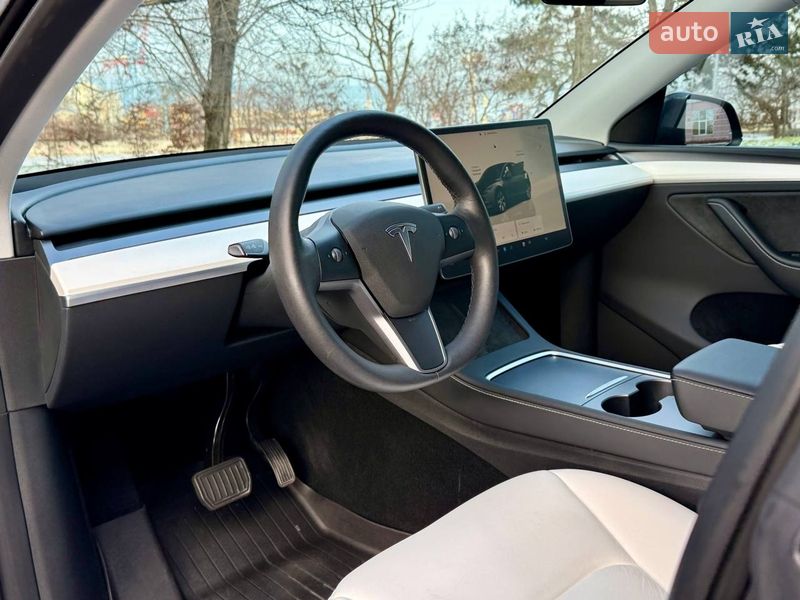 Позашляховик / Кросовер Tesla Model Y 2023 в Одесі