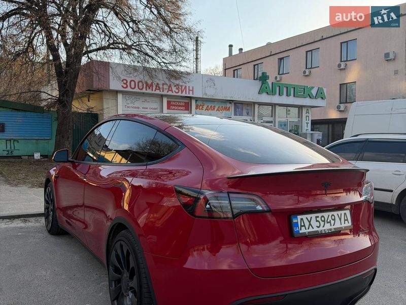 Позашляховик / Кросовер Tesla Model Y 2022 в Харкові