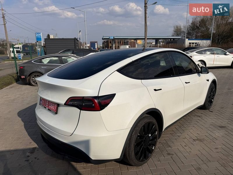 Внедорожник / Кроссовер Tesla Model Y 2022 в Луцке фото 3 Внедорожник / Кроссовер Tesla Model Y 2022 в Луцке