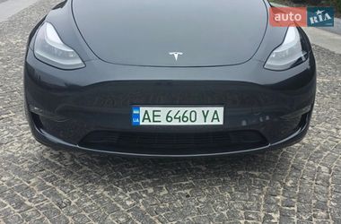 Позашляховик / Кросовер Tesla Model Y 2024 в Дніпрі