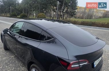Позашляховик / Кросовер Tesla Model Y 2024 в Дніпрі