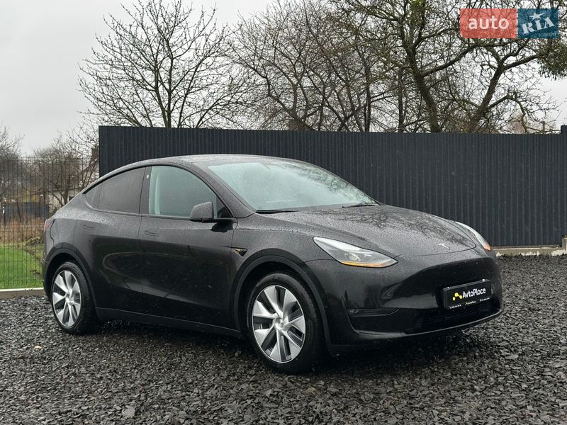 Внедорожник / Кроссовер Tesla Model Y 2022 в Луцке