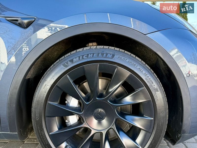 Внедорожник / Кроссовер Tesla Model Y 2021 в Киеве фото 10 Внедорожник / Кроссовер Tesla Model Y 2021 в Киеве