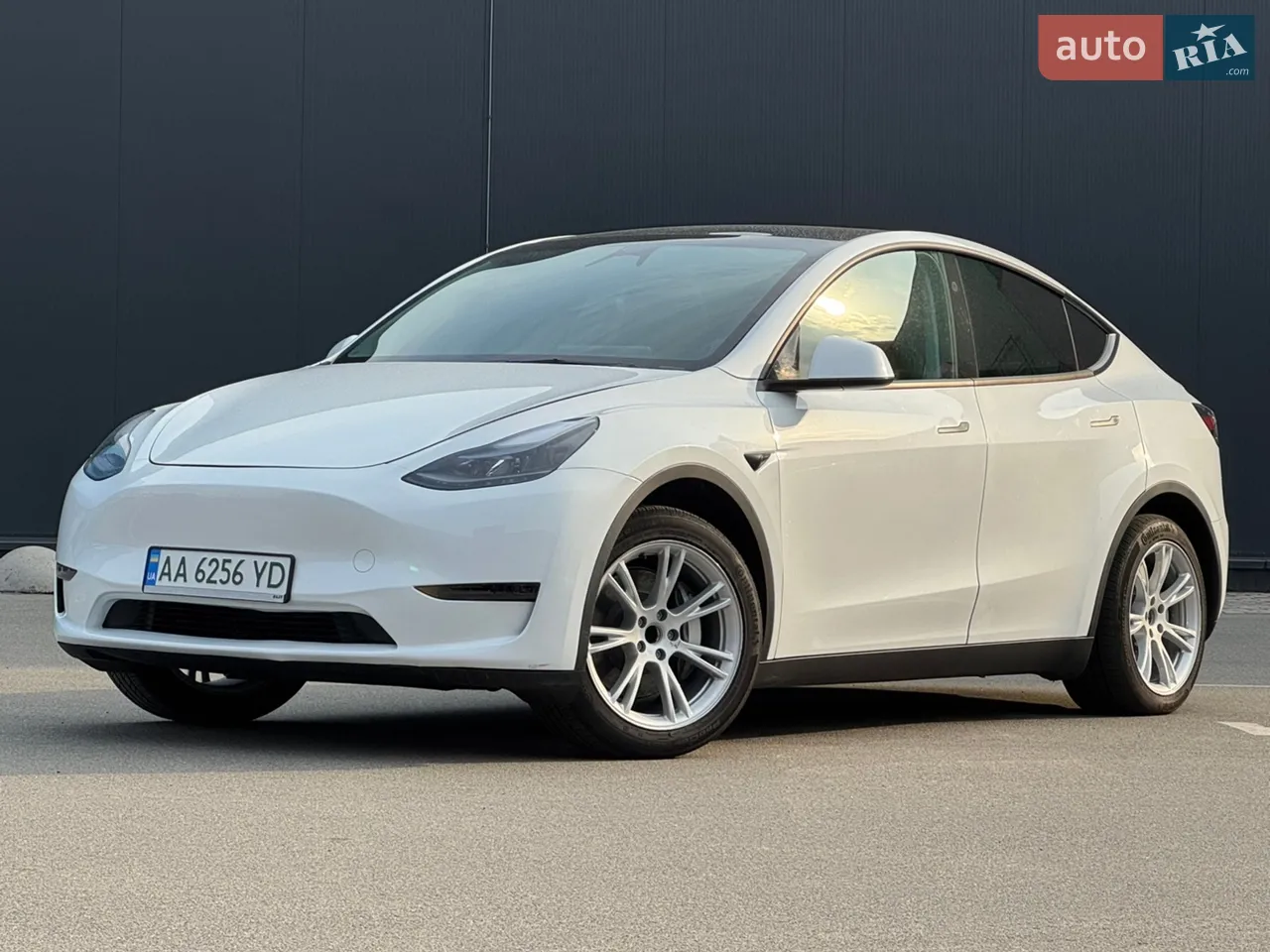 2016 Porsche Cayenne - мініатюра 43