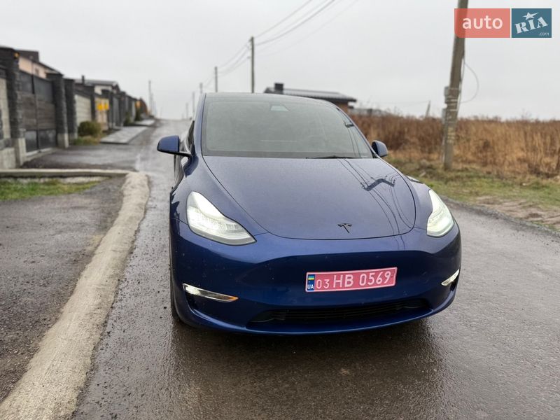 Внедорожник / Кроссовер Tesla Model Y 2021 в Ровно