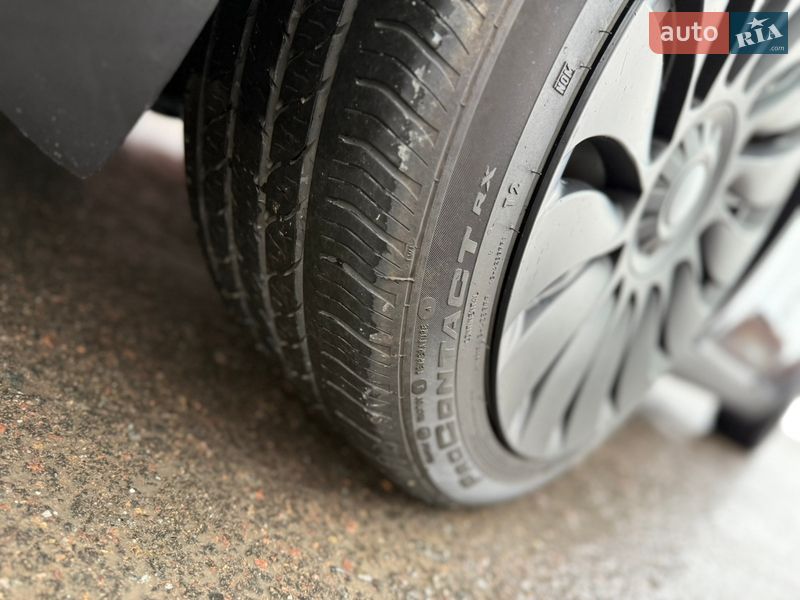 Внедорожник / Кроссовер Tesla Model Y 2021 в Ровно