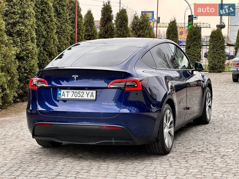 Внедорожник / Кроссовер Tesla Model Y 2022 в Киеве