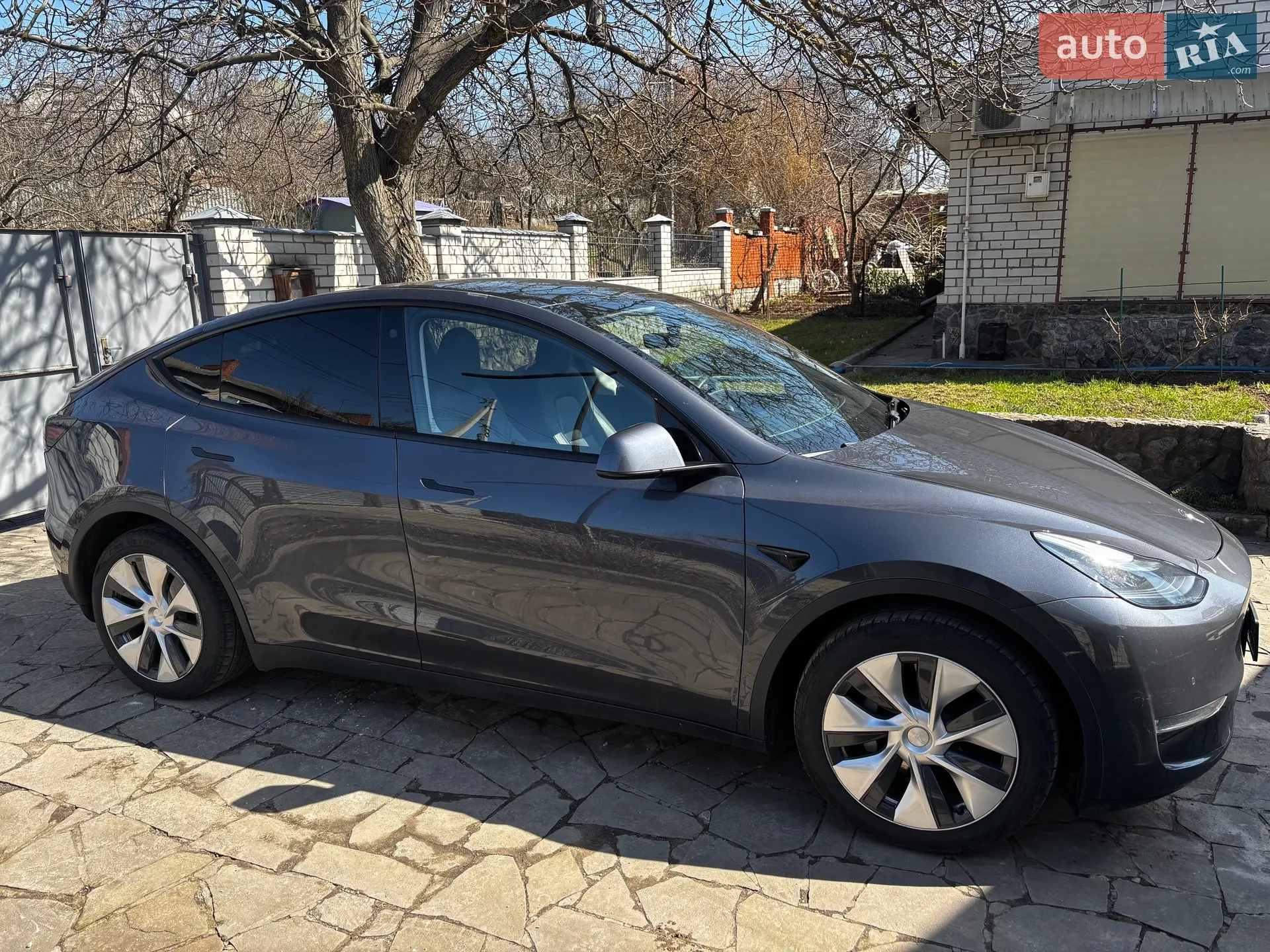 2021 Tesla Model Y - мініатюра 8