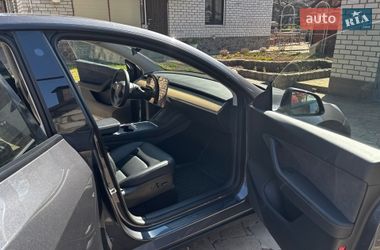Внедорожник / Кроссовер Tesla Model Y 2021 в Харькове