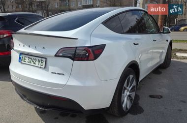 Позашляховик / Кросовер Tesla Model Y 2023 в Дніпрі