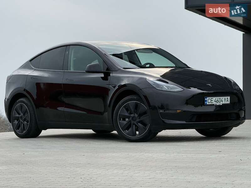 Позашляховик / Кросовер Tesla Model Y 2024 в Чернівцях фото Позашляховик / Кросовер Tesla Model Y 2024 в Чернівцях