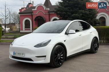 Позашляховик / Кросовер Tesla Model Y 2022 в Кам'янському