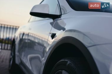 Внедорожник / Кроссовер Tesla Model Y 2022 в Черноморске
