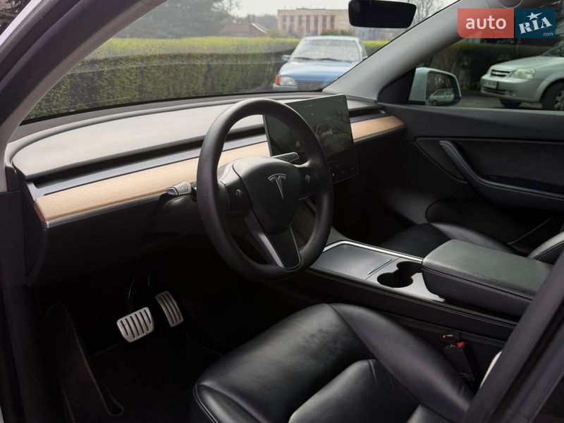 Внедорожник / Кроссовер Tesla Model Y 2022 в Каменском