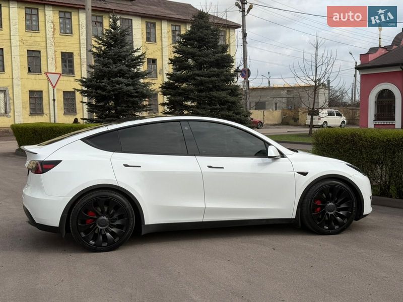 Внедорожник / Кроссовер Tesla Model Y 2022 в Каменском