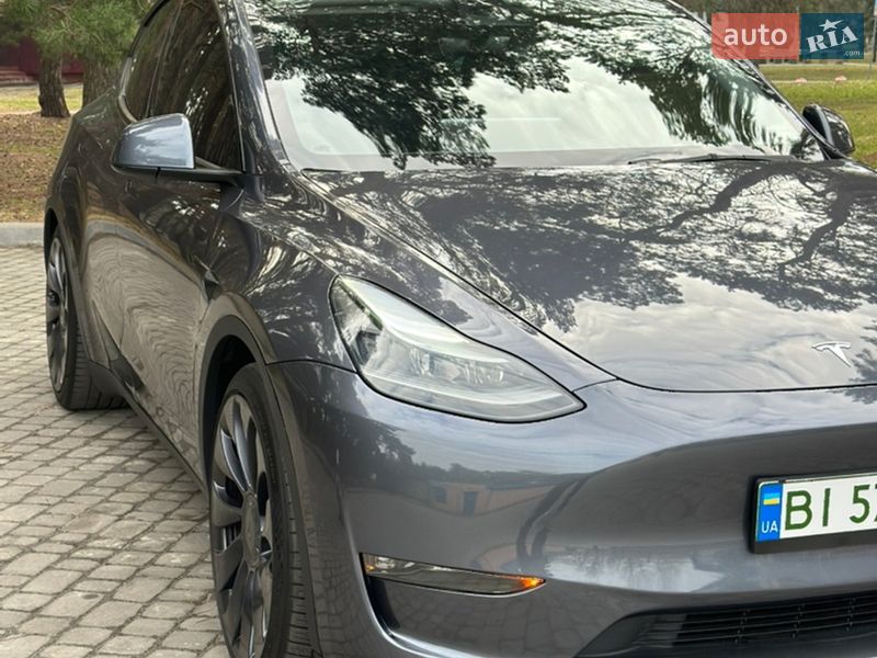 Позашляховик / Кросовер Tesla Model Y 2023 в Кременчуці фото 18 Позашляховик / Кросовер Tesla Model Y 2023 в Кременчуці