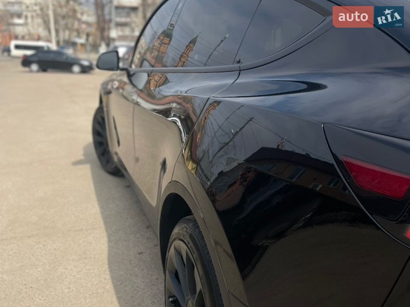 Позашляховик / Кросовер Tesla Model Y 2022 в Харкові фото 7 Позашляховик / Кросовер Tesla Model Y 2022 в Харкові