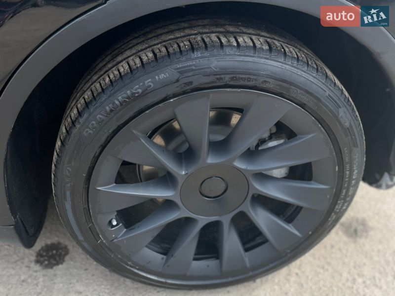 Позашляховик / Кросовер Tesla Model Y 2022 в Харкові фото 12 Позашляховик / Кросовер Tesla Model Y 2022 в Харкові