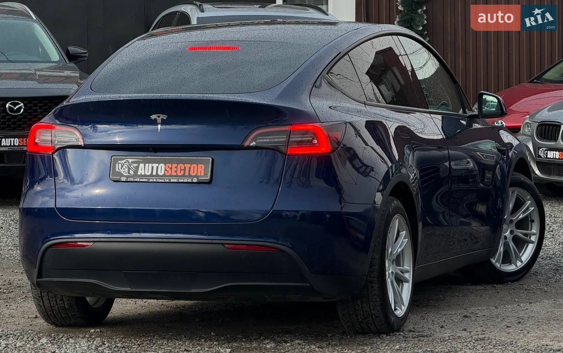 2020 Tesla Model Y - мініатюра 11