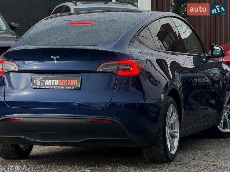 Позашляховик / Кросовер Tesla Model Y 2020 в Харкові