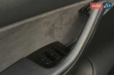 Позашляховик / Кросовер Tesla Model Y 2020 в Харкові