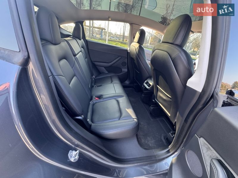 Позашляховик / Кросовер Tesla Model Y 2020 в Житомирі фото 21 Позашляховик / Кросовер Tesla Model Y 2020 в Житомирі