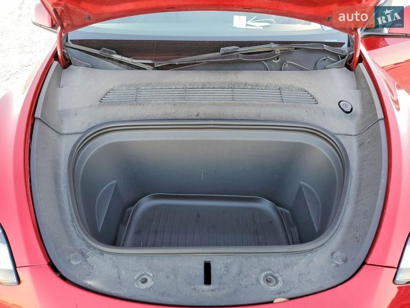 Внедорожник / Кроссовер Tesla Model Y 2023 в Костополе