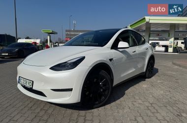 Внедорожник / Кроссовер Tesla Model Y 2022 в Львове