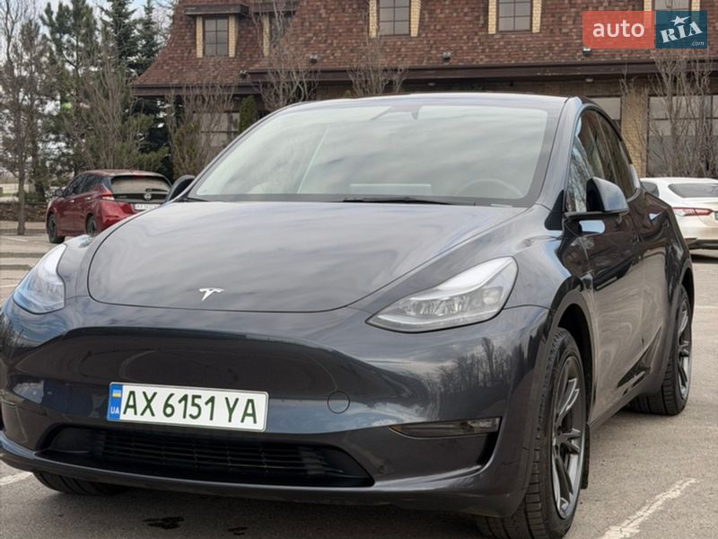 Внедорожник / Кроссовер Tesla Model Y 2024 в Харькове