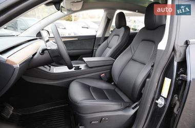 Внедорожник / Кроссовер Tesla Model Y 2024 в Харькове