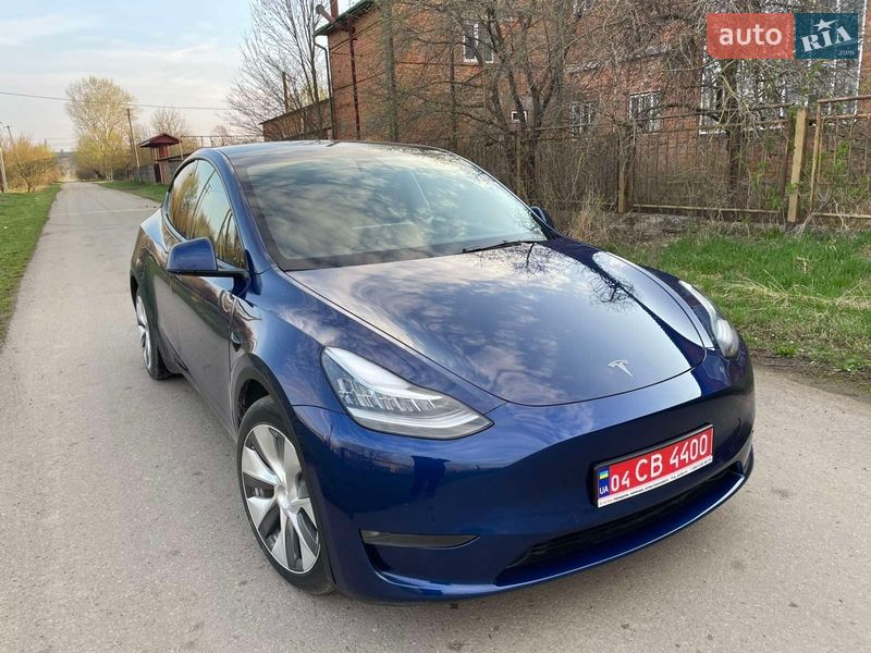 Tesla Model Y 2022