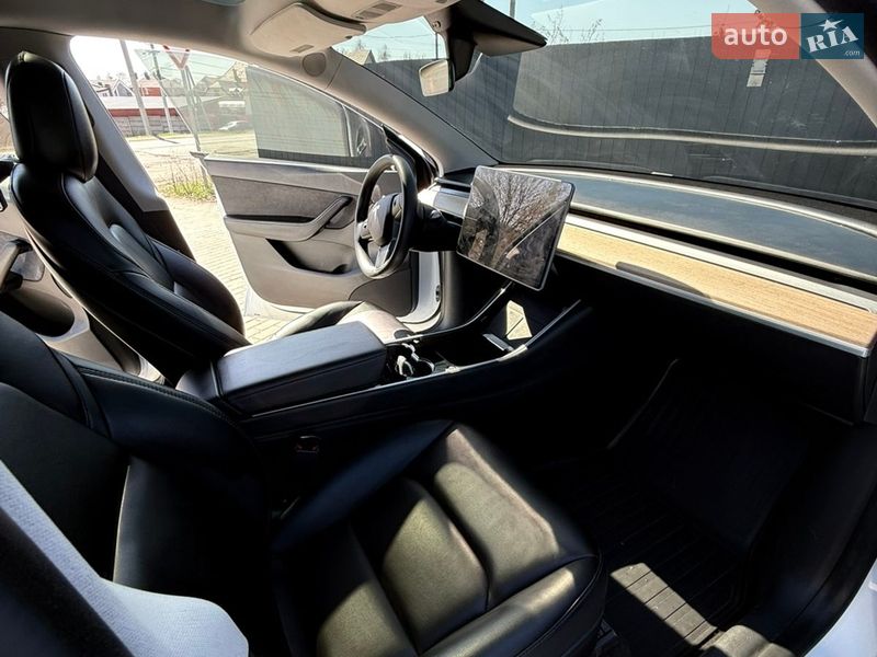 Внедорожник / Кроссовер Tesla Model Y 2020 в Киеве фото 13 Внедорожник / Кроссовер Tesla Model Y 2020 в Киеве