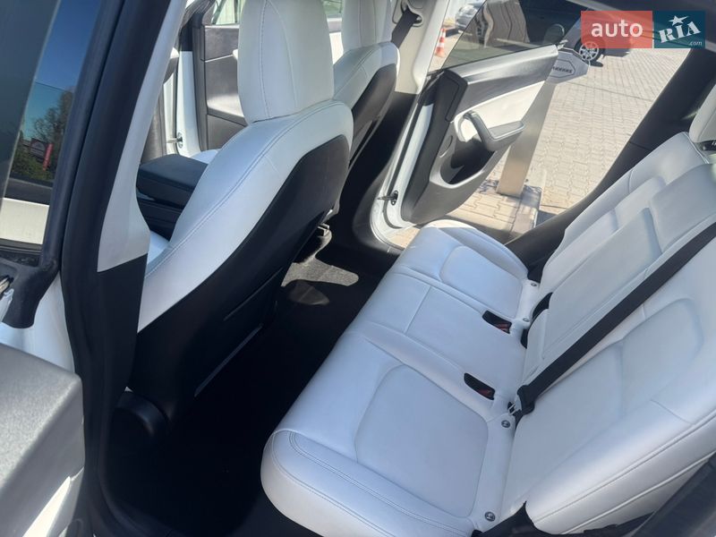 Позашляховик / Кросовер Tesla Model Y 2021 в Дніпрі фото 9 Позашляховик / Кросовер Tesla Model Y 2021 в Дніпрі