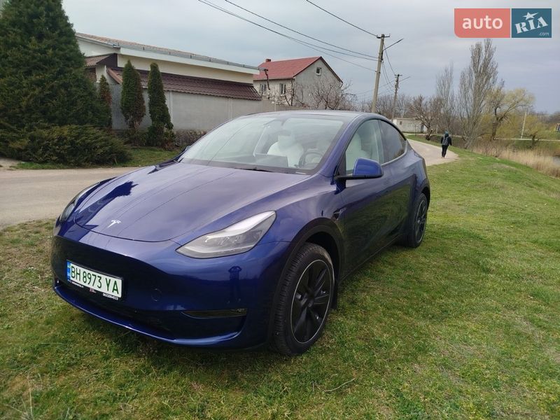 Позашляховик / Кросовер Tesla Model Y 2024 в Одесі фото 7 Позашляховик / Кросовер Tesla Model Y 2024 в Одесі