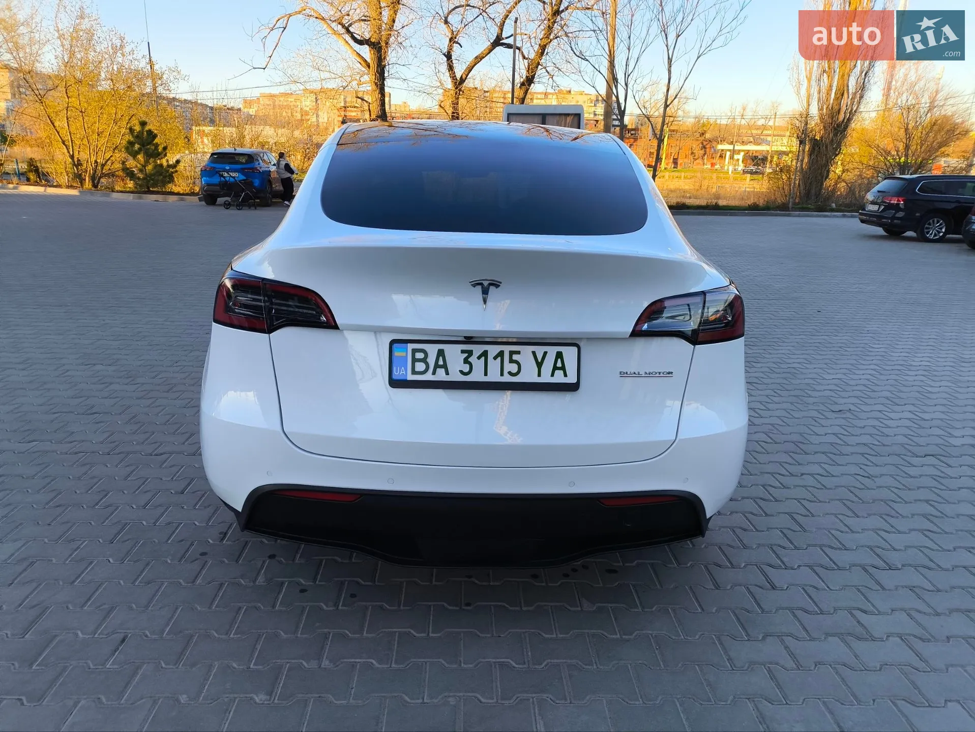 2022 Tesla Model Y - мініатюра 11