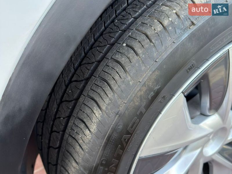 Внедорожник / Кроссовер Tesla Model Y 2023 в Калиновке фото 19 Внедорожник / Кроссовер Tesla Model Y 2023 в Калиновке